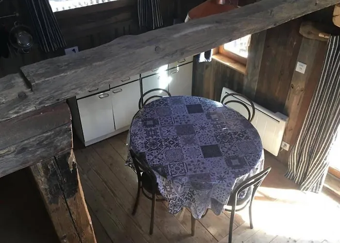 木屋 La De L'homme Tranquille