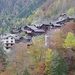 La De L'homme Tranquille Alpesi faház Le Trétien